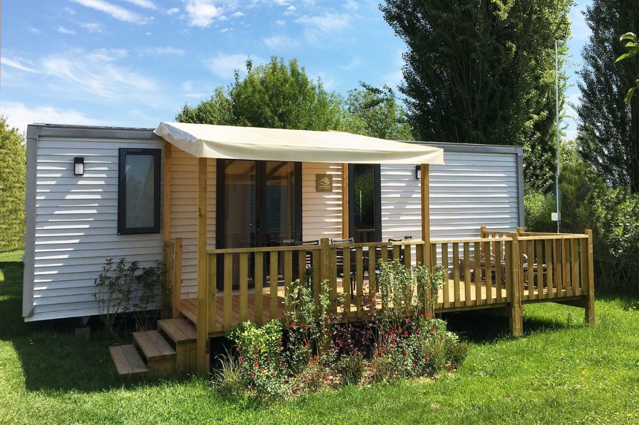 Отель Camping International De Мезон-Лафит Экстерьер фото