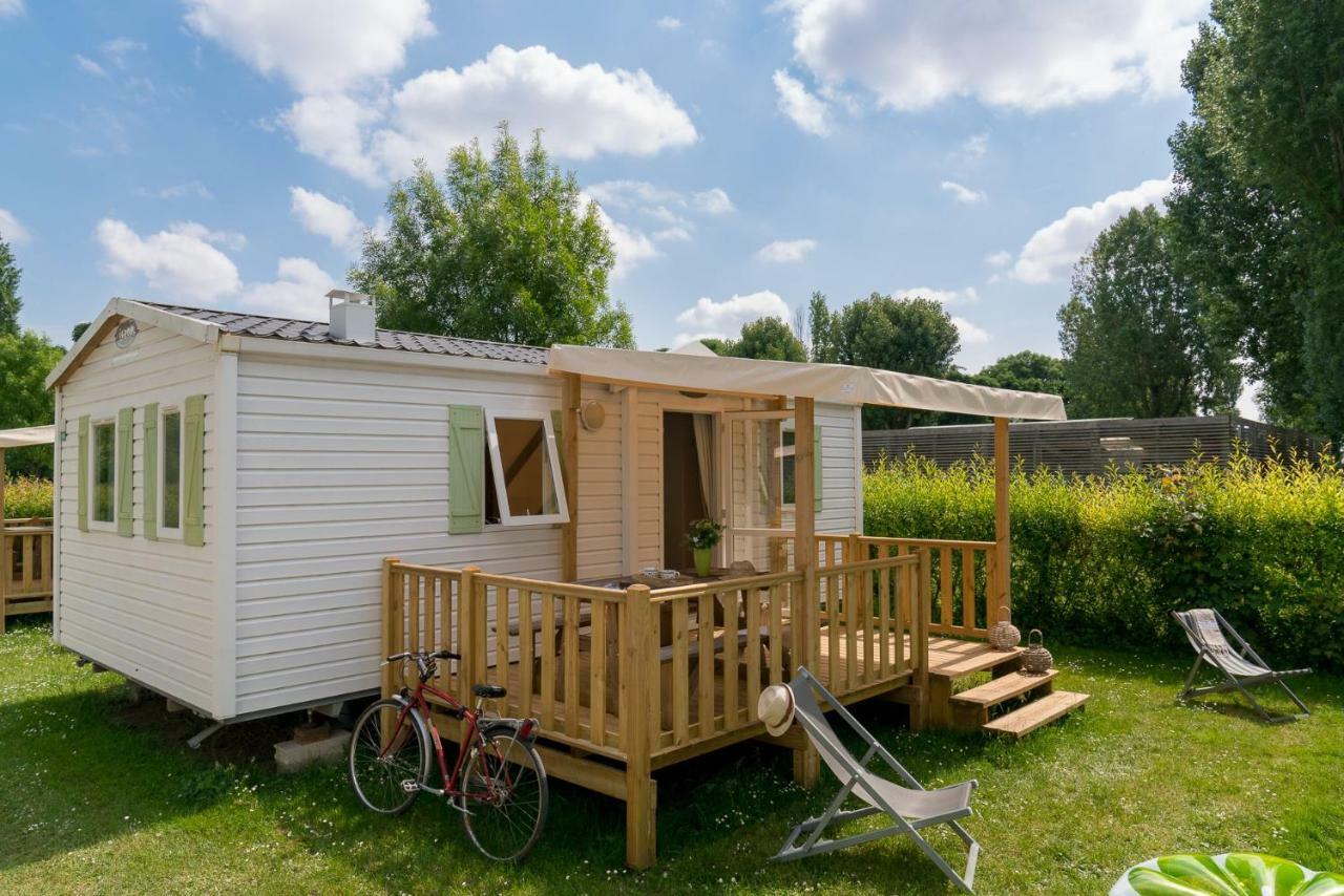 Отель Camping International De Мезон-Лафит Экстерьер фото